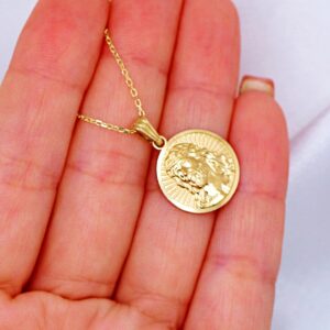 14k yellow gold Jesus face religious pendant round